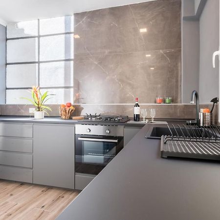 Raffinato Apt Vicino A Piazza Garibaldi X5 帕爾馬 外观 照片