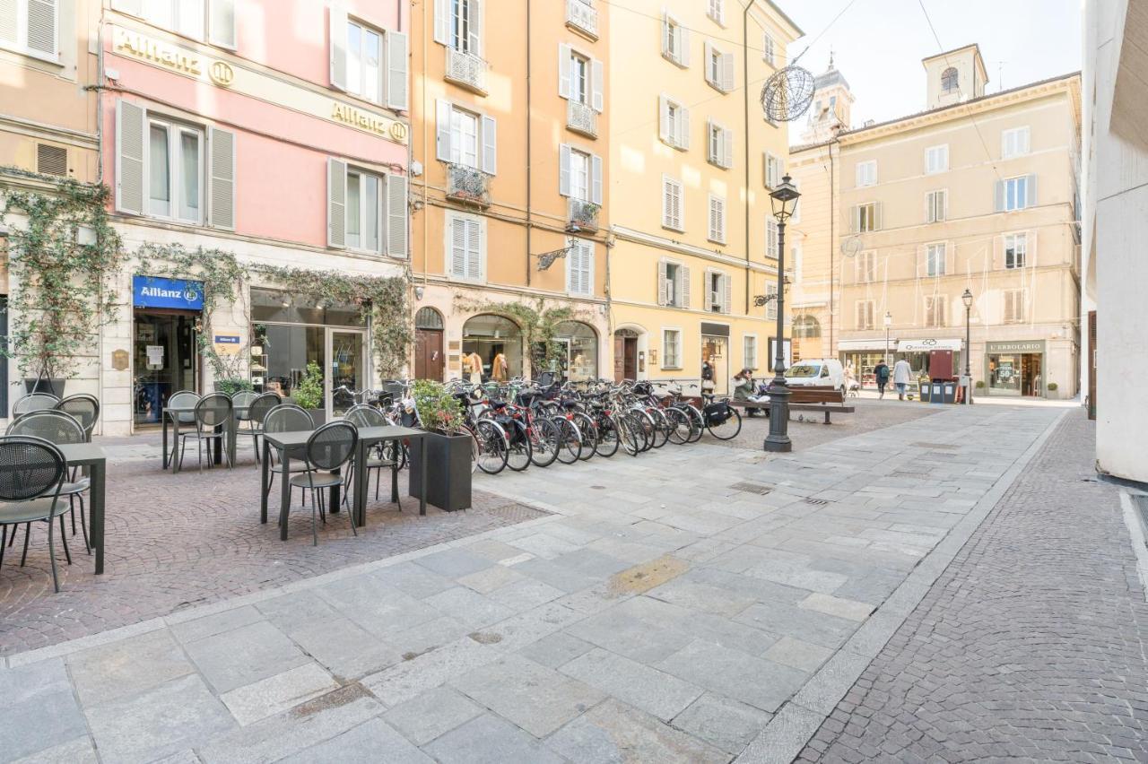Raffinato Apt Vicino A Piazza Garibaldi X5 帕爾馬 外观 照片